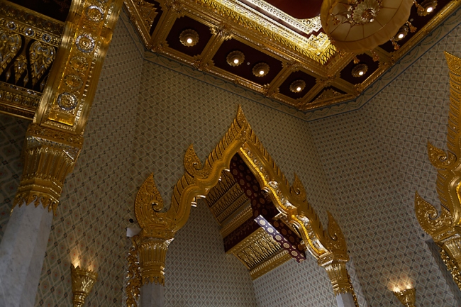 Wat Traimitr-NOV13-015